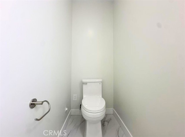 637 W Floral Drive, Monterey Park CA: https://media.crmls.org/medias/095645d0-401d-4f63-b07b-99e6a77a659d.jpg