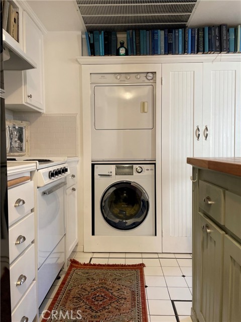 23296 La Mar, Mission Viejo CA: https://media.crmls.org/medias/09571a8e-43a0-4df4-99f2-96a0fca955a1.jpg