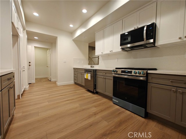 614 Timberwood, Irvine CA: https://media.crmls.org/medias/0958204a-ec27-45c1-a806-30b48247098d.jpg