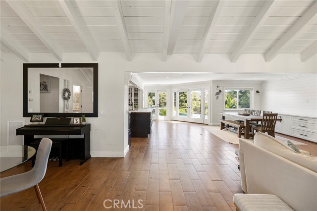 41480 Luz Del Sol, Temecula CA: https://media.crmls.org/medias/09585a42-d273-4e00-aee6-758846ee9e58.jpg