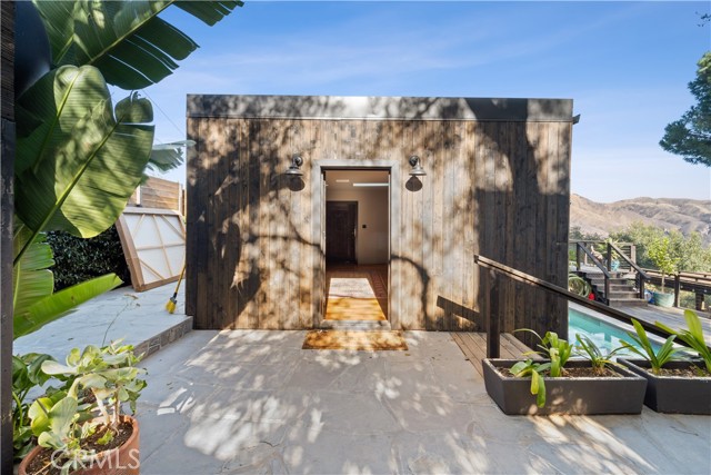 Detail Gallery Image 38 of 56 For 19778 Grand View Dr, Topanga,  CA 90290 - 4 Beds | 4/1 Baths