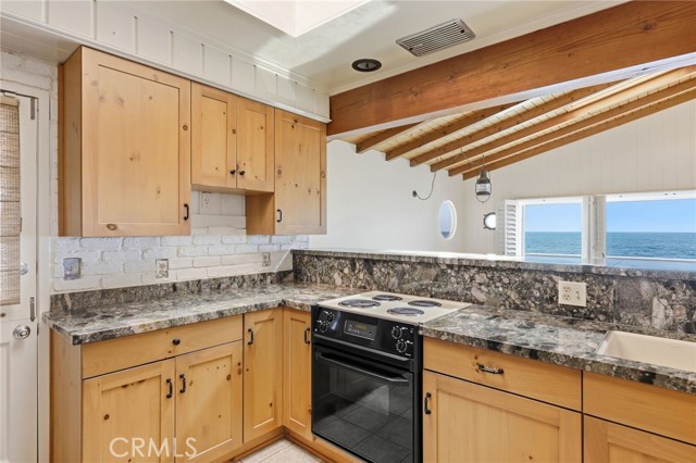 4136 Pacific Coast Highway photo 22