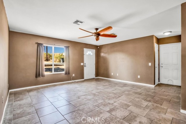 Detail Gallery Image 6 of 45 For 6155 E Parkway, Joshua Tree,  CA 92252 - 3 Beds | 2 Baths