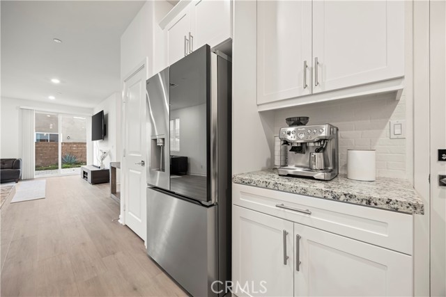 Detail Gallery Image 12 of 42 For 3656 Basanite Ave, Ontario,  CA 91761 - 4 Beds | 3 Baths