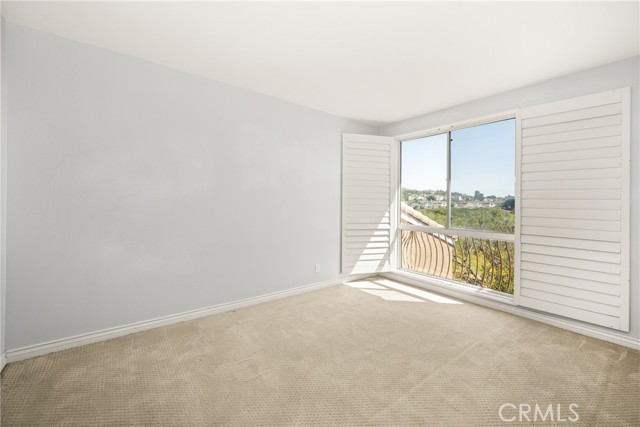 property-img