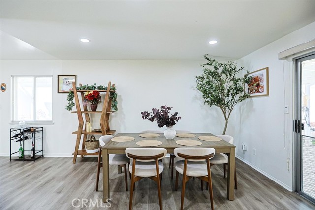 Detail Gallery Image 16 of 66 For 6444 Mt. Adelbert Dr, San Diego,  CA 92111 - 4 Beds | 3 Baths