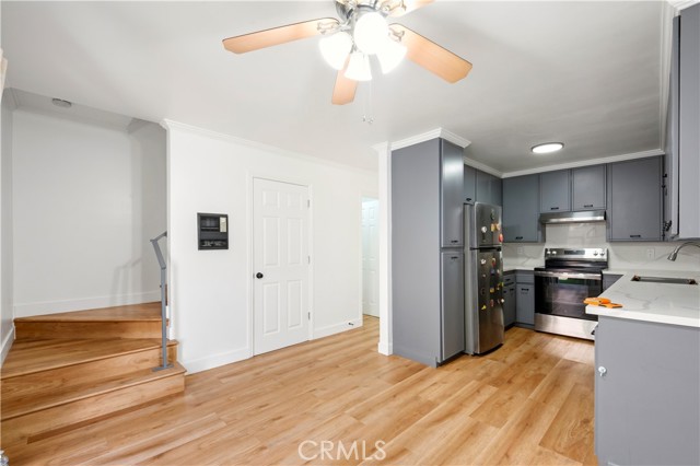 Front Image Thumbnail for CROC26086949