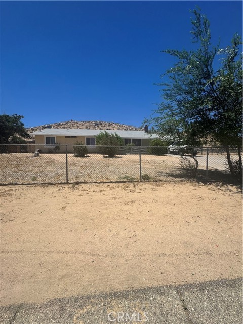 Image 1 of 19 For 16840 Mackennas Gold Avenue