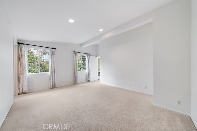 33932 Granada Drive, Dana Point CA: https://media.crmls.org/medias/095e10cd-e7f1-4fae-a704-d1cd3f253b48.jpg