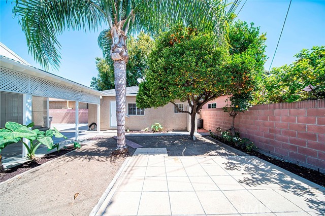 2810 Canal Avenue, Long Beach, California 90810, 3 Bedrooms Bedrooms, ,2 BathroomsBathrooms,Single Family Residence,For Sale,Canal,PW24105616