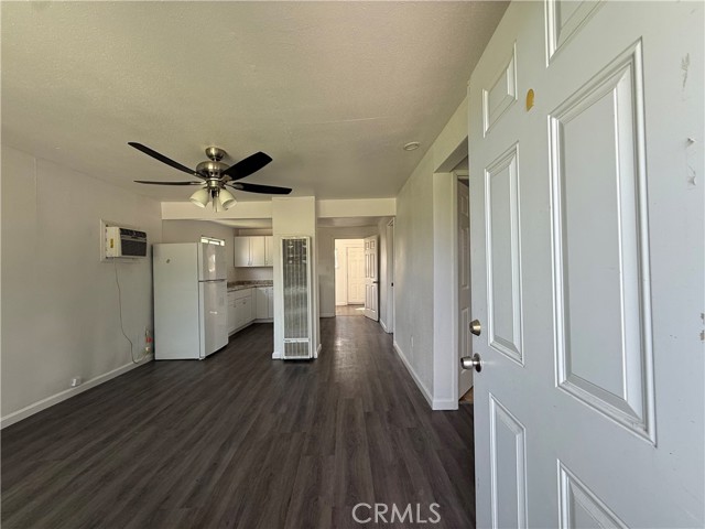 411 Fancher Street, Planada CA: https://media.crmls.org/medias/095fa74e-f594-41e5-851b-519961b95bd8.jpg