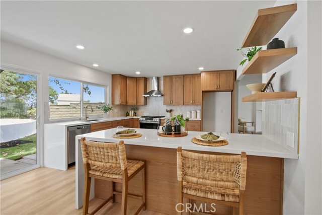 24711 Acropolis Drive, Mission Viejo CA: https://media.crmls.org/medias/0961025f-edb1-43fc-8c07-2b3d42abbf05.jpg
