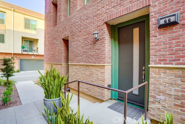 Detail Gallery Image 1 of 1 For 422 W Route 66 #88,  Glendora,  CA 91740 - 2 Beds | 2/1 Baths