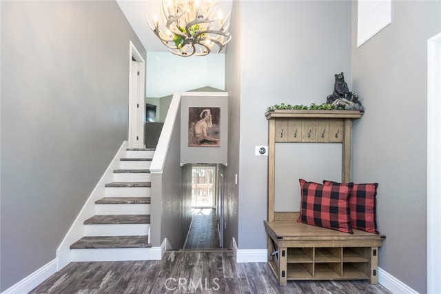 Detail Gallery Image 6 of 32 For 43005 Monterey, Big Bear Lake,  CA 92315 - 3 Beds | 2 Baths