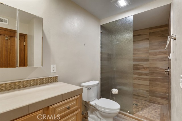 Detail Gallery Image 10 of 26 For 38501 Oaktree, Murrieta,  CA 92562 - 2 Beds | 2/1 Baths