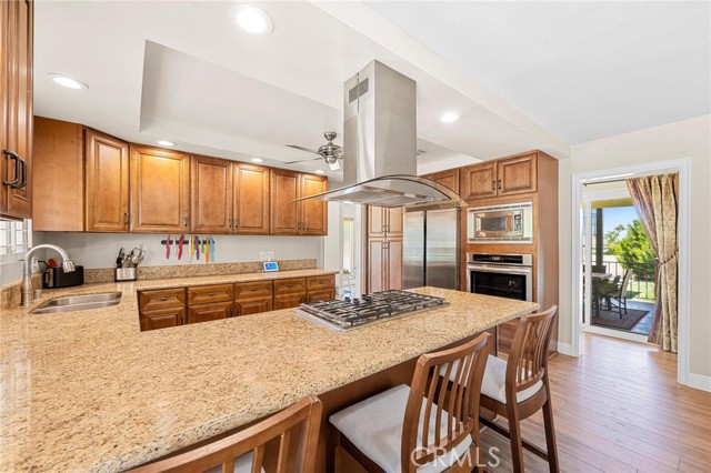 30746 E Sunset S Drive, Redlands CA: https://media.crmls.org/medias/09649379-c396-4db7-ad84-531ca55ef71a.jpg