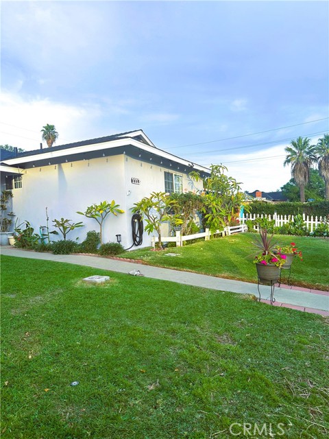 Detail Gallery Image 3 of 17 For 1113 San Bernardino Ave, Pomona,  CA 91767 - 3 Beds | 2 Baths