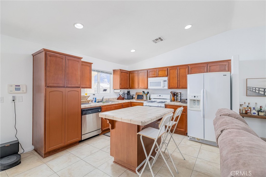 MLS #IV25250909 image #9