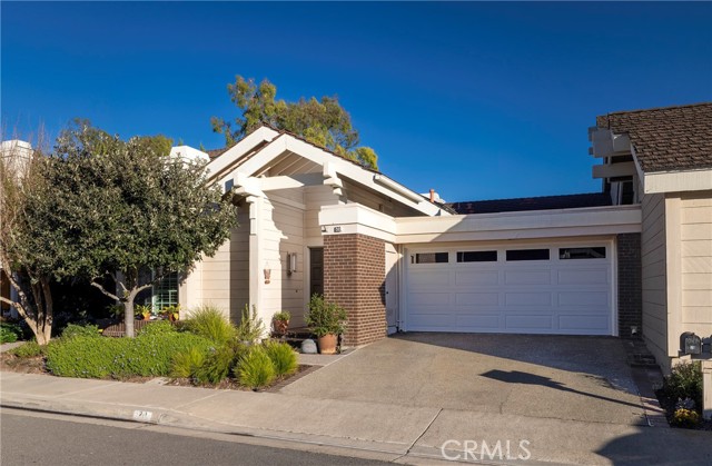 Front Image Thumbnail for CRNP25277012