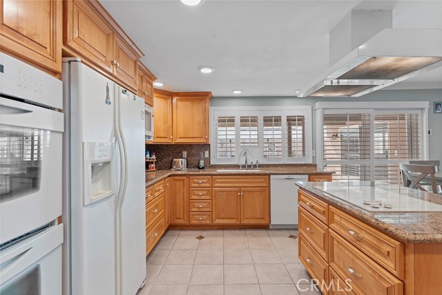 Detail Gallery Image 12 of 41 For 8762 St Andrews Ave, Westminster,  CA 92683 - 4 Beds | 3 Baths