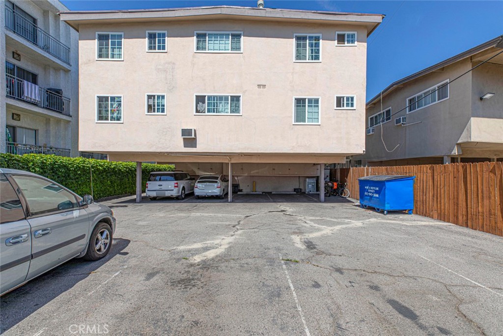 1814 Grismer AvenueBurbank img 4