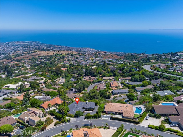 3423 Newridge Drive, Rancho Palos Verdes CA: https://media.crmls.org/medias/09674522-1dbe-4cc8-a3cd-a76f3ed5cb62.jpg