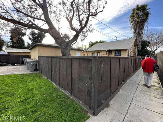 Detail Gallery Image 10 of 30 For 11460 Copeland St, Lynwood,  CA 90262 - – Beds | – Baths