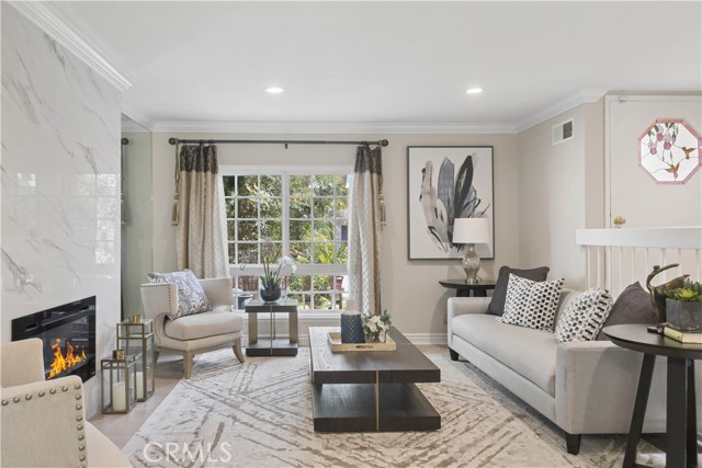 Detail Gallery Image 10 of 58 For 18433 Santa Belinda, Fountain Valley,  CA 92708 - 5 Beds | 3/1 Baths