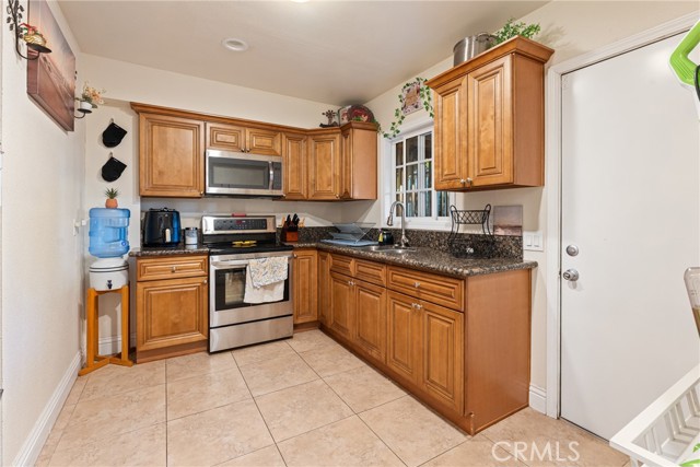 Detail Gallery Image 52 of 71 For 2420 San Antonio, Upland,  CA 91784 - 4 Beds | 3 Baths