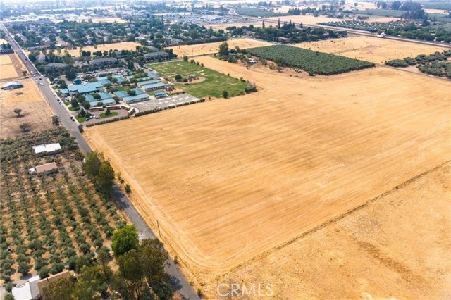 0 Toomes ave, Corning CA: https://media.crmls.org/medias/0967b3fe-5d5e-4ed3-ae43-d6755a9886d9.jpg