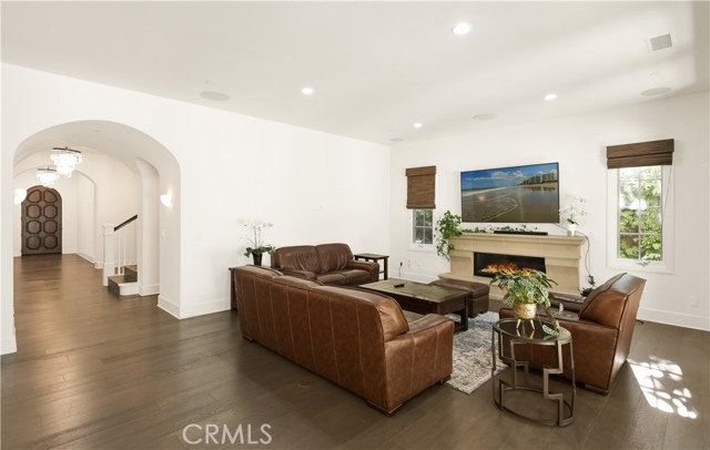 Detail Gallery Image 16 of 61 For 115 Candleglow, Irvine,  CA 92602 - 5 Beds | 5/1 Baths