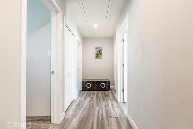 11024 Peoria Street, Sun Valley CA: https://media.crmls.org/medias/0967f813-c4e0-4539-8d48-cce118ed9c98.jpg