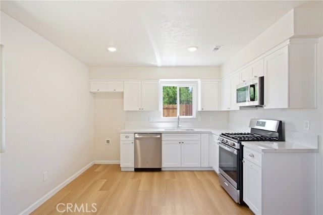 1504 Willow Court, Livingston CA: https://media.crmls.org/medias/09683c20-02f6-41e7-a222-a4da342ffe72.jpg