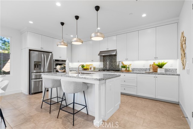 Detail Gallery Image 14 of 50 For 121 Toretta, Irvine,  CA 92602 - 4 Beds | 3 Baths