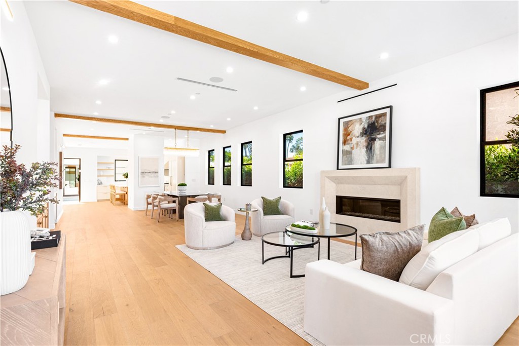 4435 Katherine AvenueSherman Oaks img 2