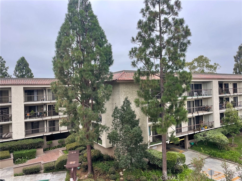 13601 Del Monte Drive #75