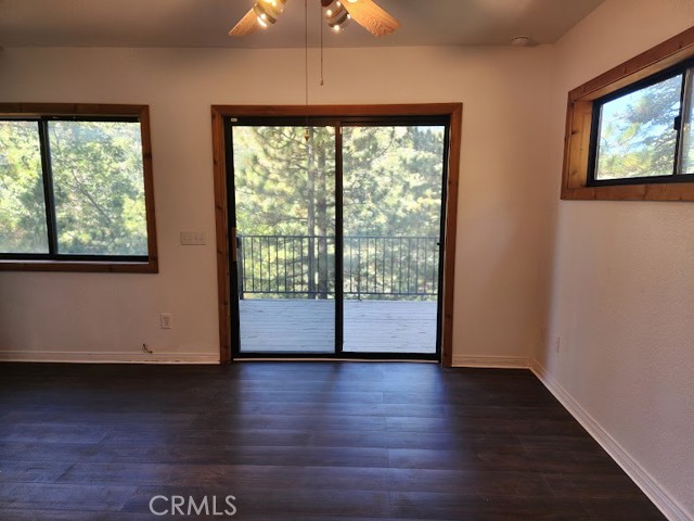 Detail Gallery Image 11 of 47 For 6302 Spruce, Angelus Oaks,  CA 92305 - 2 Beds | 2 Baths