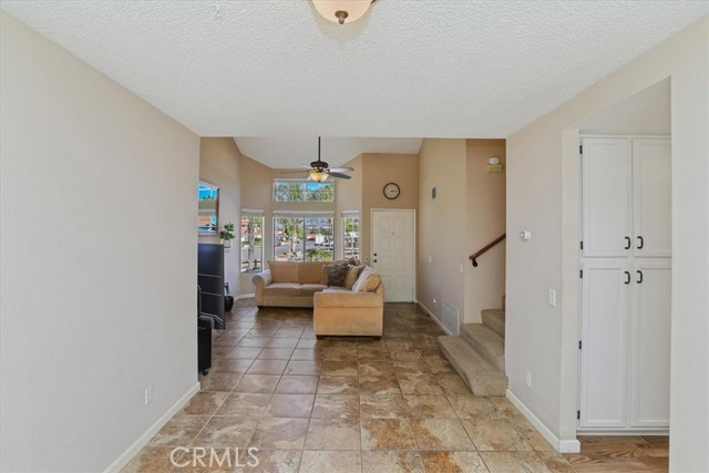 Detail Gallery Image 11 of 41 For 27025 Rock Bluff, Temecula,  CA 92591 - 4 Beds | 2/1 Baths