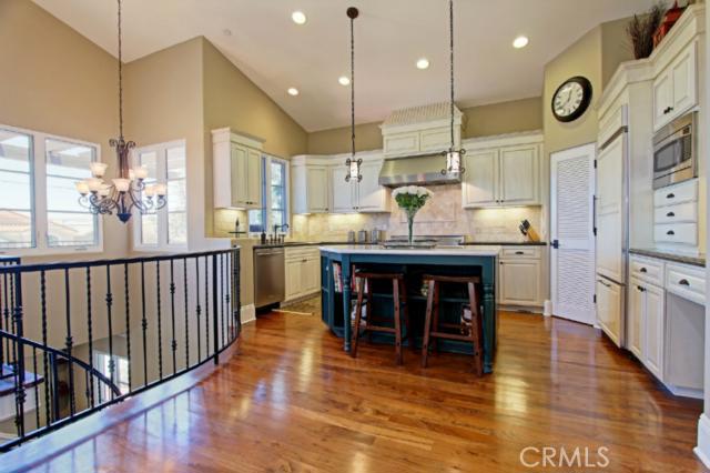 216 Irena Avenue, Redondo Beach, California 90277, 3 Bedrooms Bedrooms, ,3 BathroomsBathrooms,Residential,Sold,Irena,SB14153264