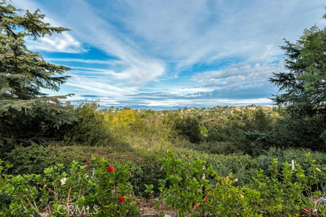 Detail Gallery Image 33 of 43 For 22388 Algunas Rd, Woodland Hills,  CA 91364 - 3 Beds | 2 Baths