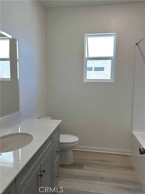 Detail Gallery Image 16 of 19 For 19549 Sunkissed Ridge Dr, Riverside,  CA 92507 - 3 Beds | 2 Baths