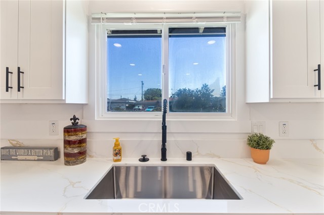 Detail Gallery Image 10 of 28 For 12681 Loraleen, Garden Grove,  CA 92841 - 3 Beds | 2 Baths