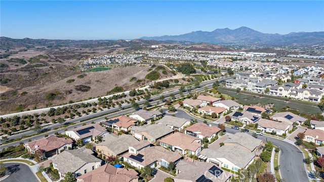 Detail Gallery Image 28 of 59 For 14 Platal St, Rancho Mission Viejo,  CA 92694 - 3 Beds | 3/1 Baths