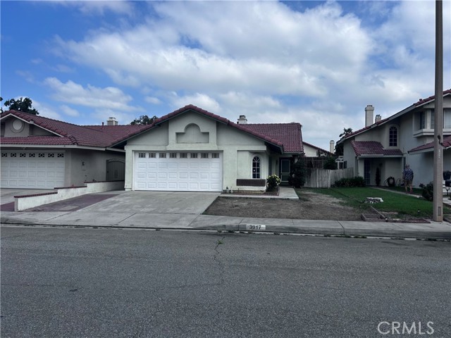 3917 Klamath River Drive, Ontario CA: https://media.crmls.org/medias/09704151-2e57-4a84-ab66-fa6121885236.jpg