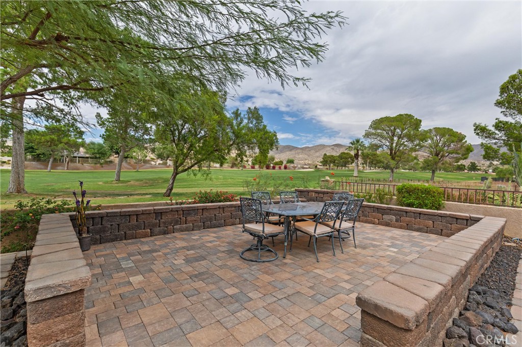 MLS #OC25223334 image #25