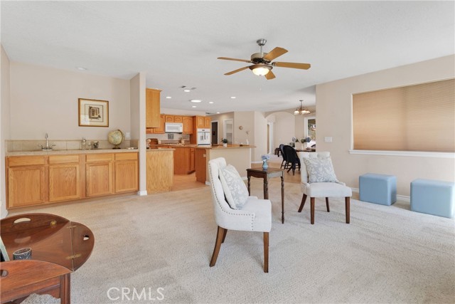 19410 Allegheny Court, Apple Valley CA: https://media.crmls.org/medias/0971b510-2756-477d-9559-ada0e449f61d.jpg