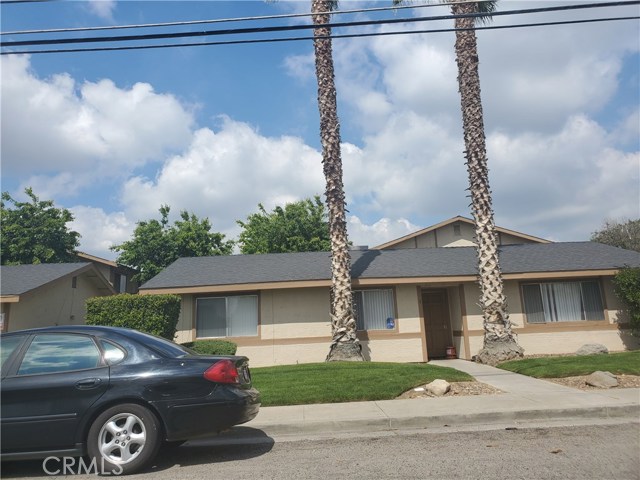 854 W Grand Avenue