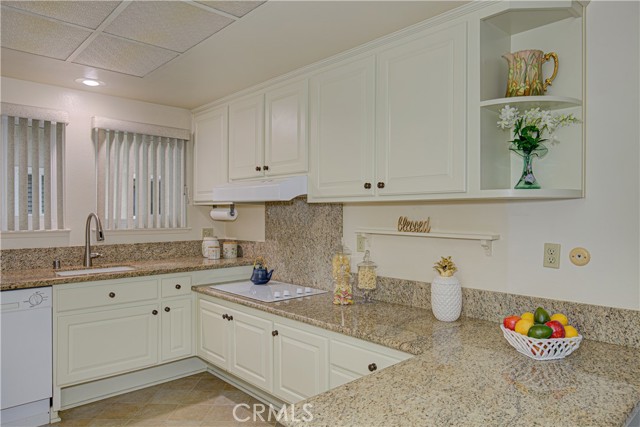 Detail Gallery Image 11 of 43 For 815 via Alhambra #N,  Laguna Woods,  CA 92637 - 2 Beds | 2 Baths