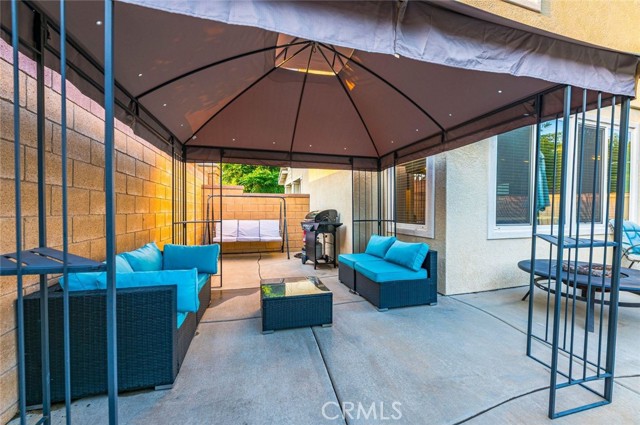 33513 Cedar Creek Lane, Lake Elsinore CA: https://media.crmls.org/medias/09740dd0-c0fc-4f69-8daf-cba91df8b86e.jpg