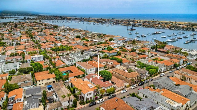 126 Via Koron, Newport Beach CA: https://media.crmls.org/medias/09744eec-a32a-4f23-888f-6f3f2abe03fc.jpg